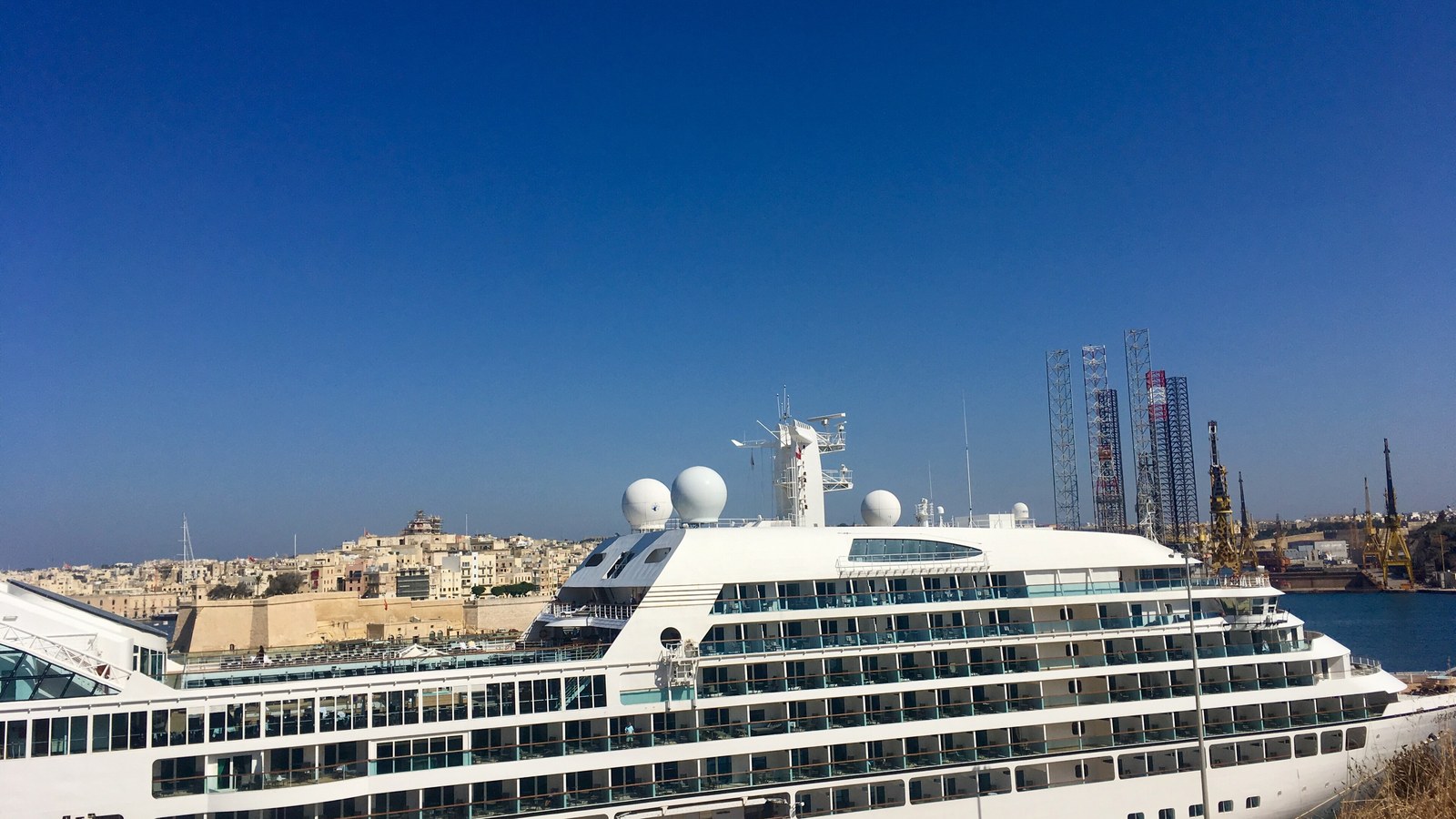 Seabourn Encore