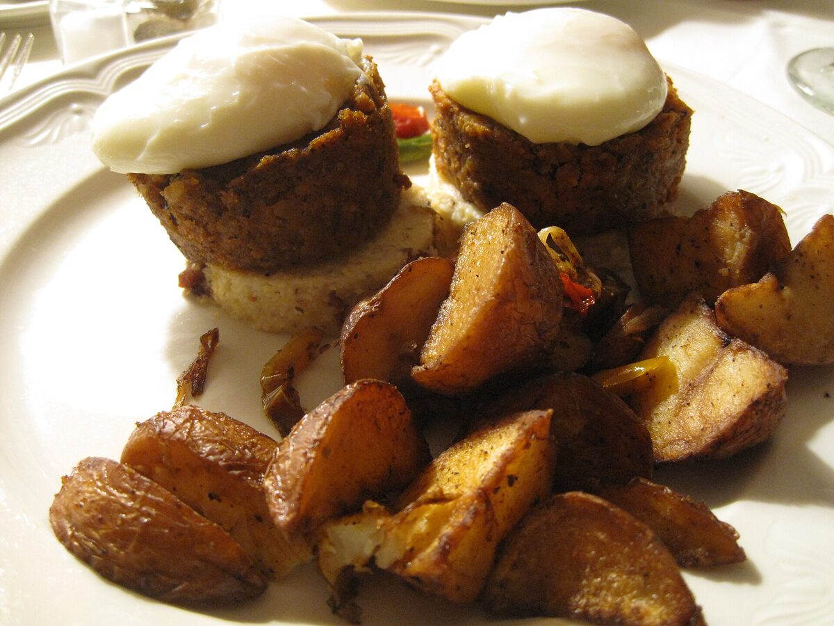 Best Cheap Breakfast in Vancouver (Under C$13)