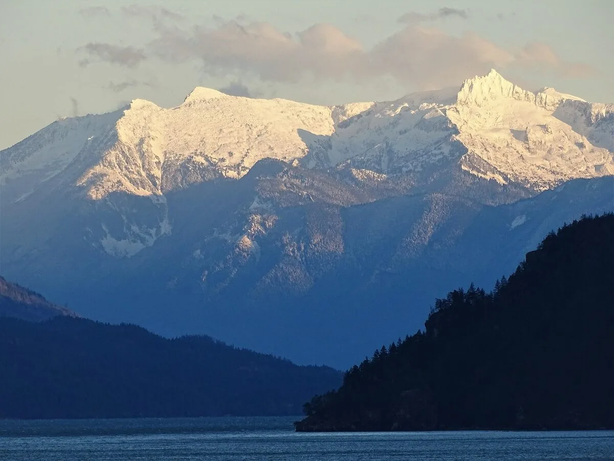 Harrison Hot Springs Day Trip (2026): Lake, Pools & Sasquatch Park