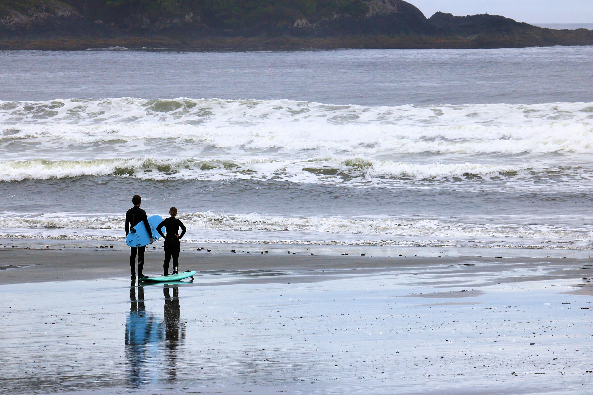 Tofino & Surfing Guide: Lessons, Beaches, Prices