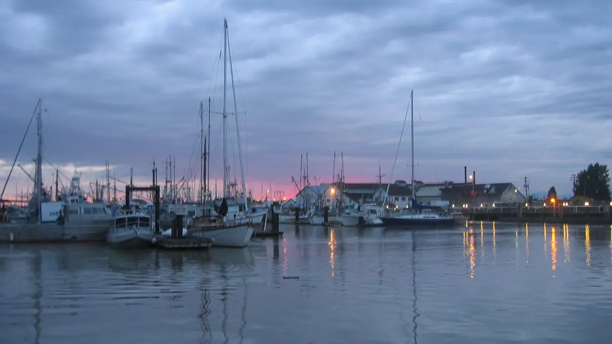 Steveston Village harbour — Storybrooke Pier in Once Upon a Time