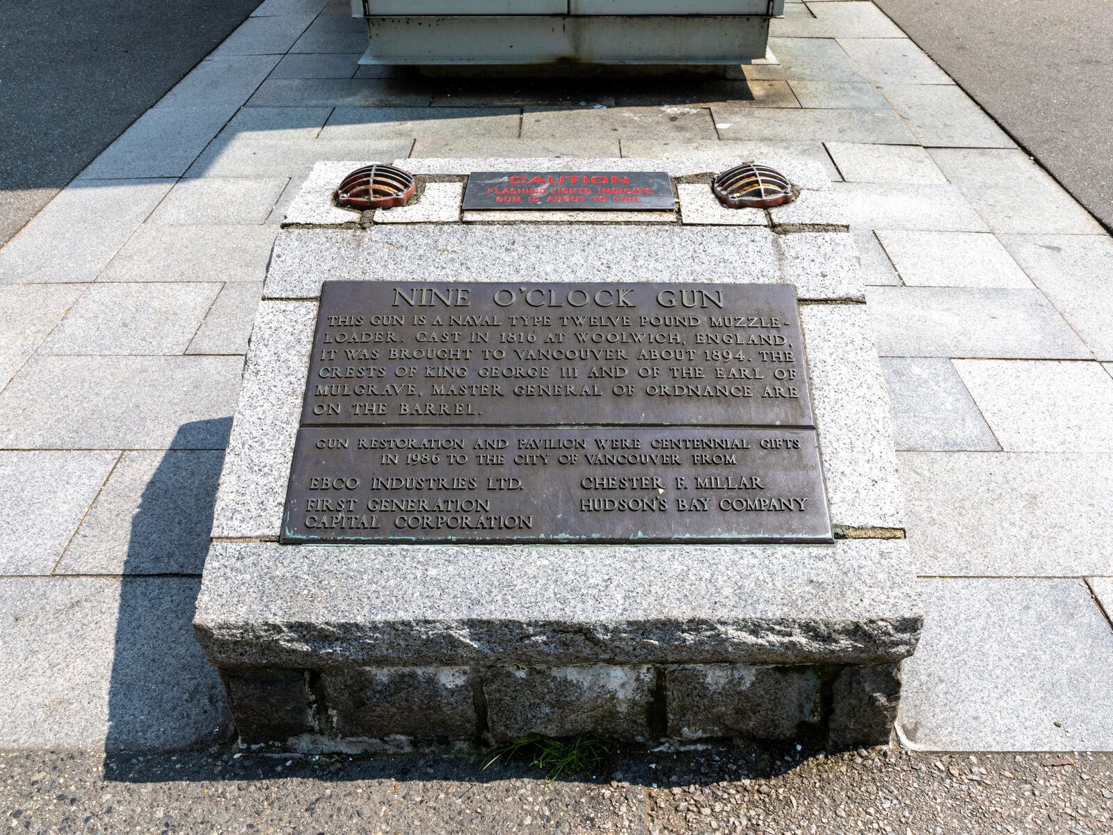 The 9 O'Clock Gun in its cage at Brockton Point, Stanley Park