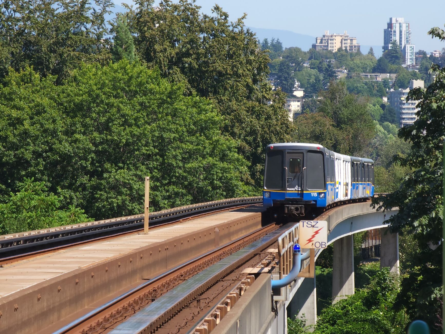 YVR Airport to Vancouver Cruise Terminal (Canada Place): All Options